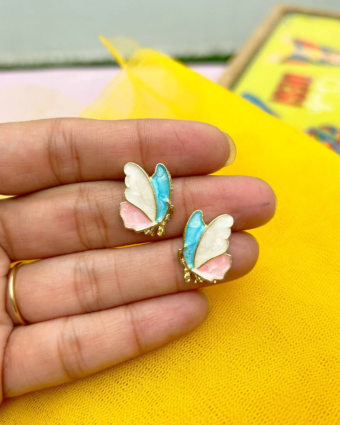 Butterfly Biss Earring