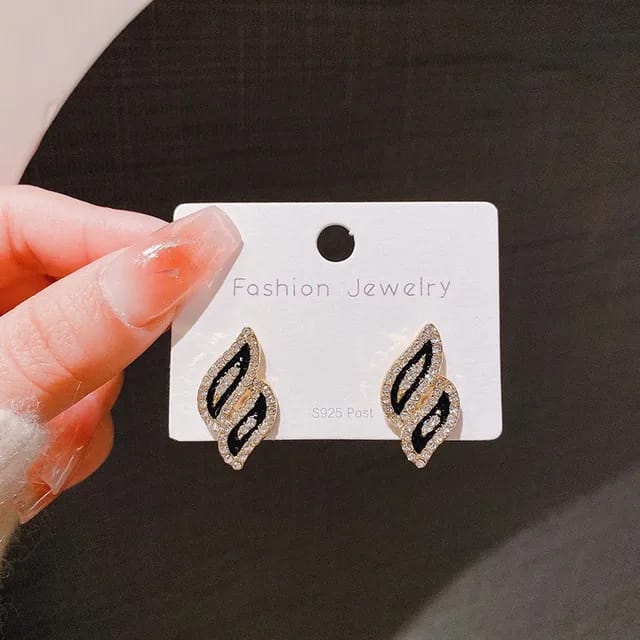 Double Leaf Curvy Full Crystals Stud Earrings