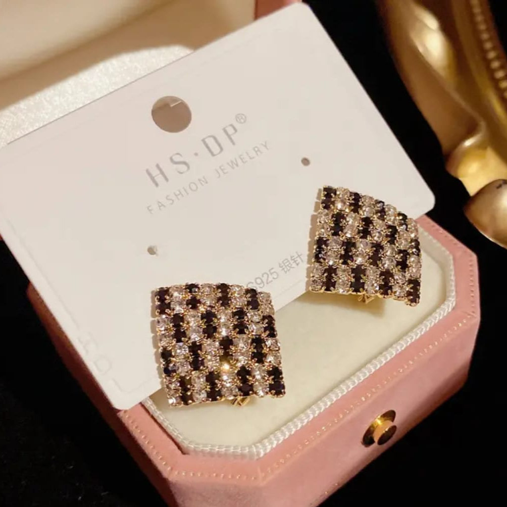 Square Black and White Rhinestone Earrings for Women, All-Season Wear, Perfect for Daily & Party Use